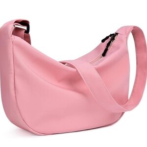 ⭐️ NWT SMALL SLING CROSSOVER BAG